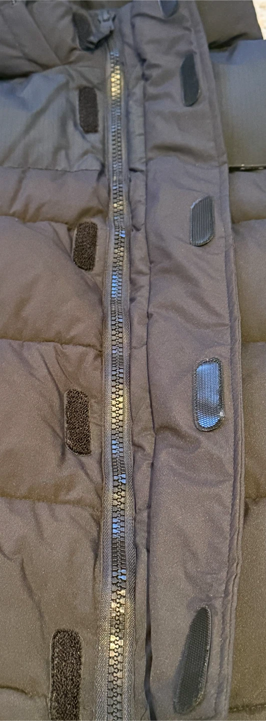 *BRAND NEW* ZARA Black Puffer Vest with Hood - photo 4