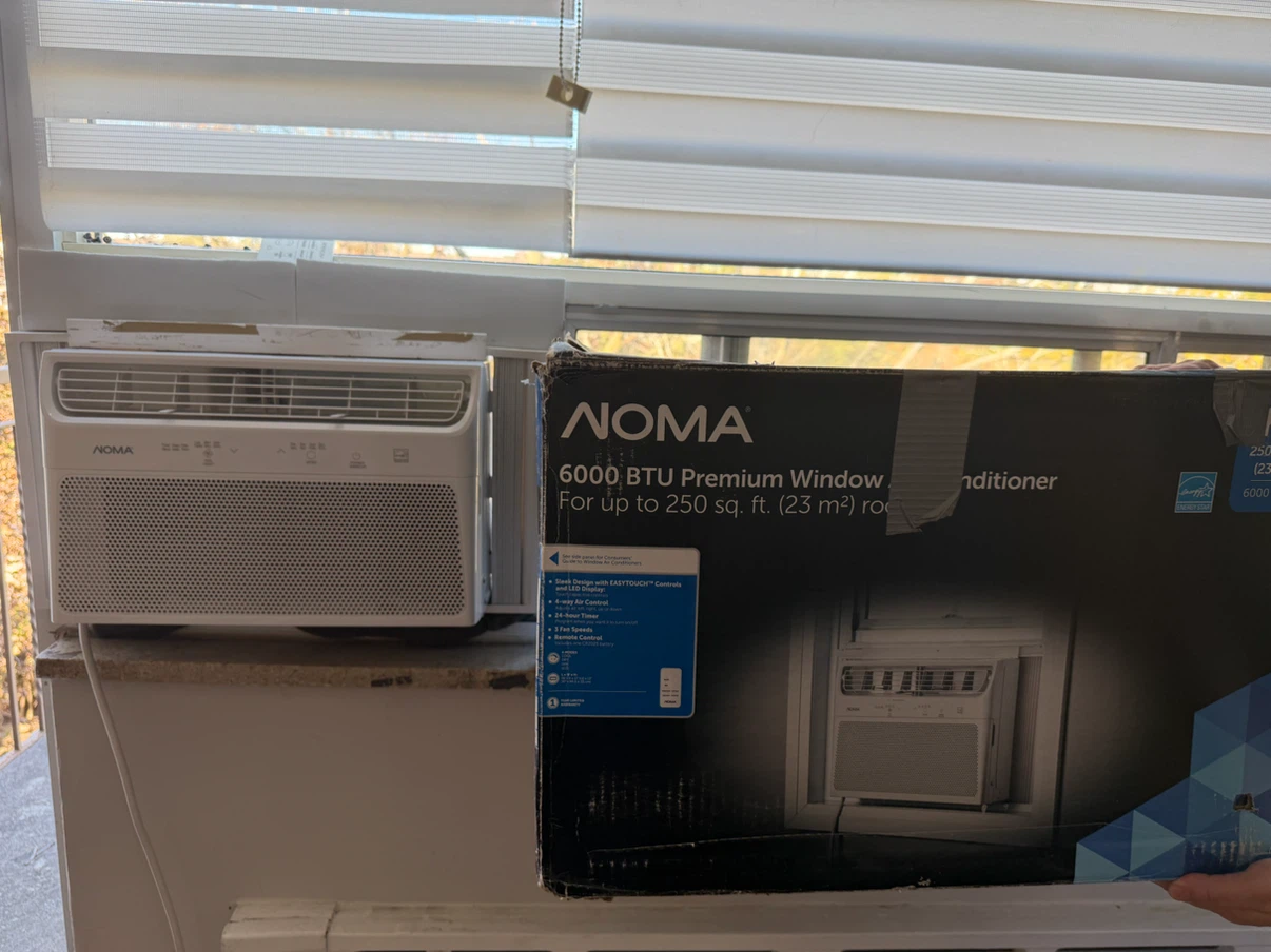 AC new with box and remote - photo 2