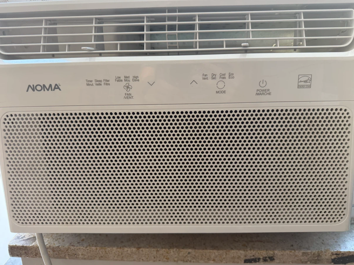 AC new with box and remote - photo 3
