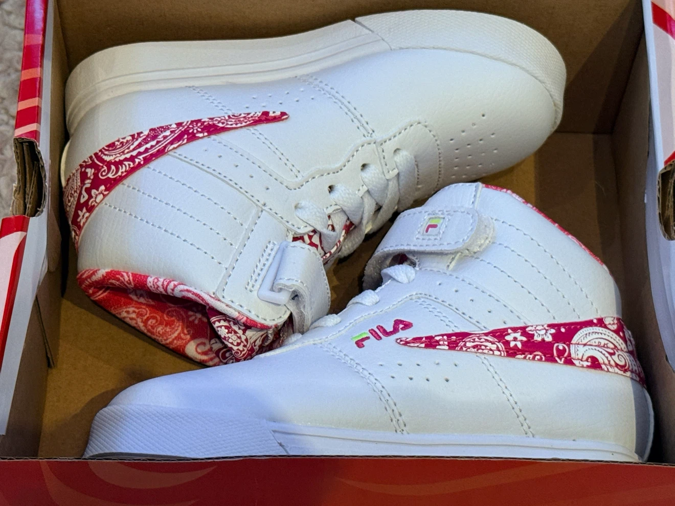 *BRAND NEW*Fila Infant High-Top Sneakers Size 10 - photo 5
