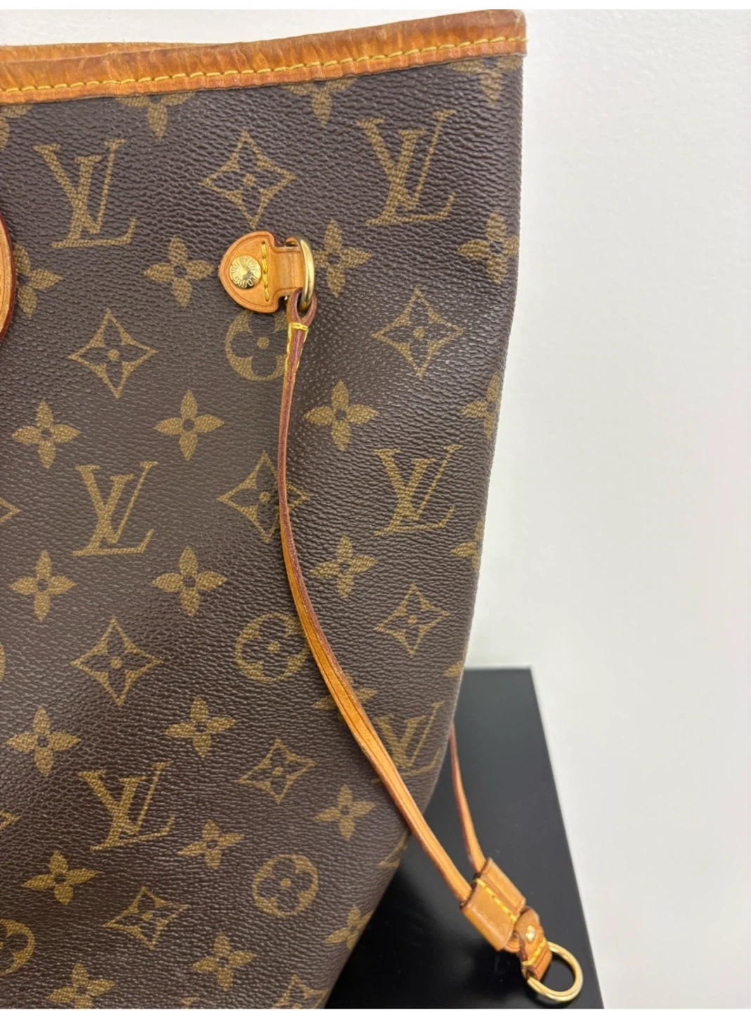 Louis Vuitton Neverfull Monogram Tote - photo 5