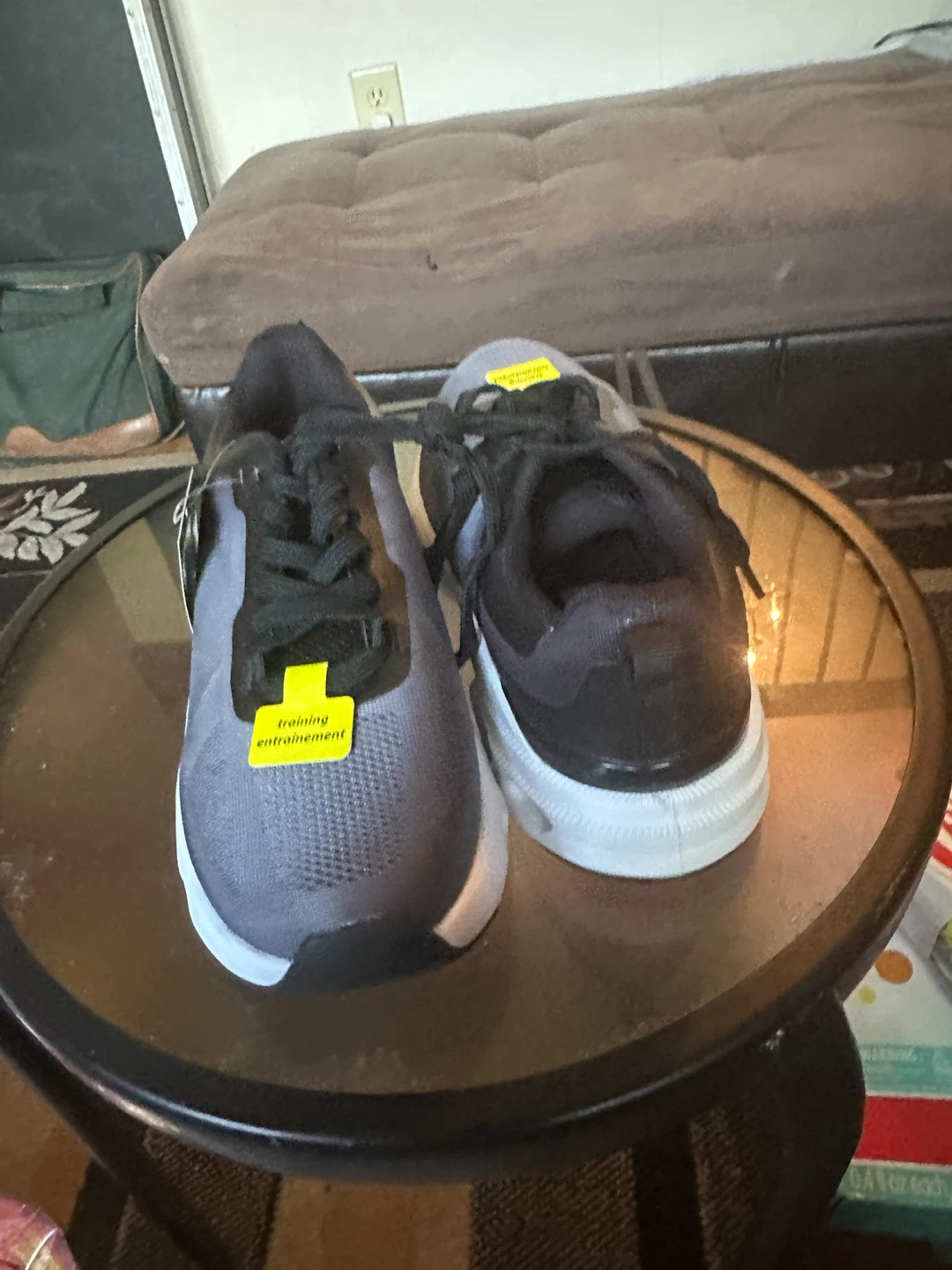 New Womens Training Sneakers Size 9
