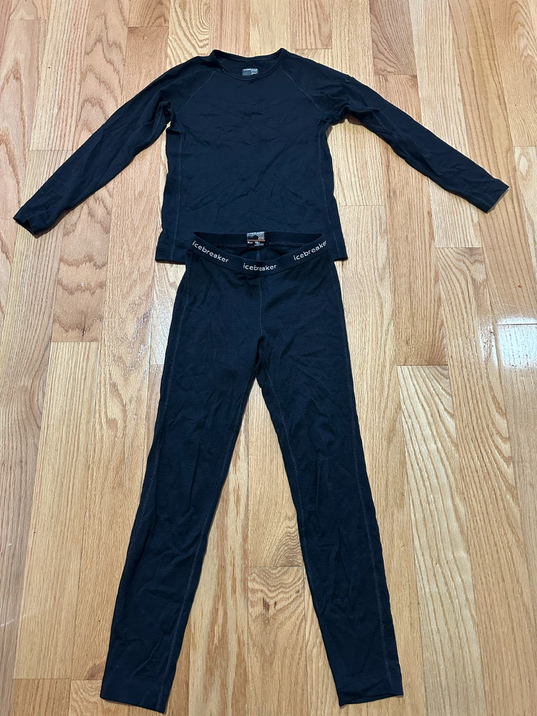 Icebreaker Merino 200 Thermal Set - Size 8 Years