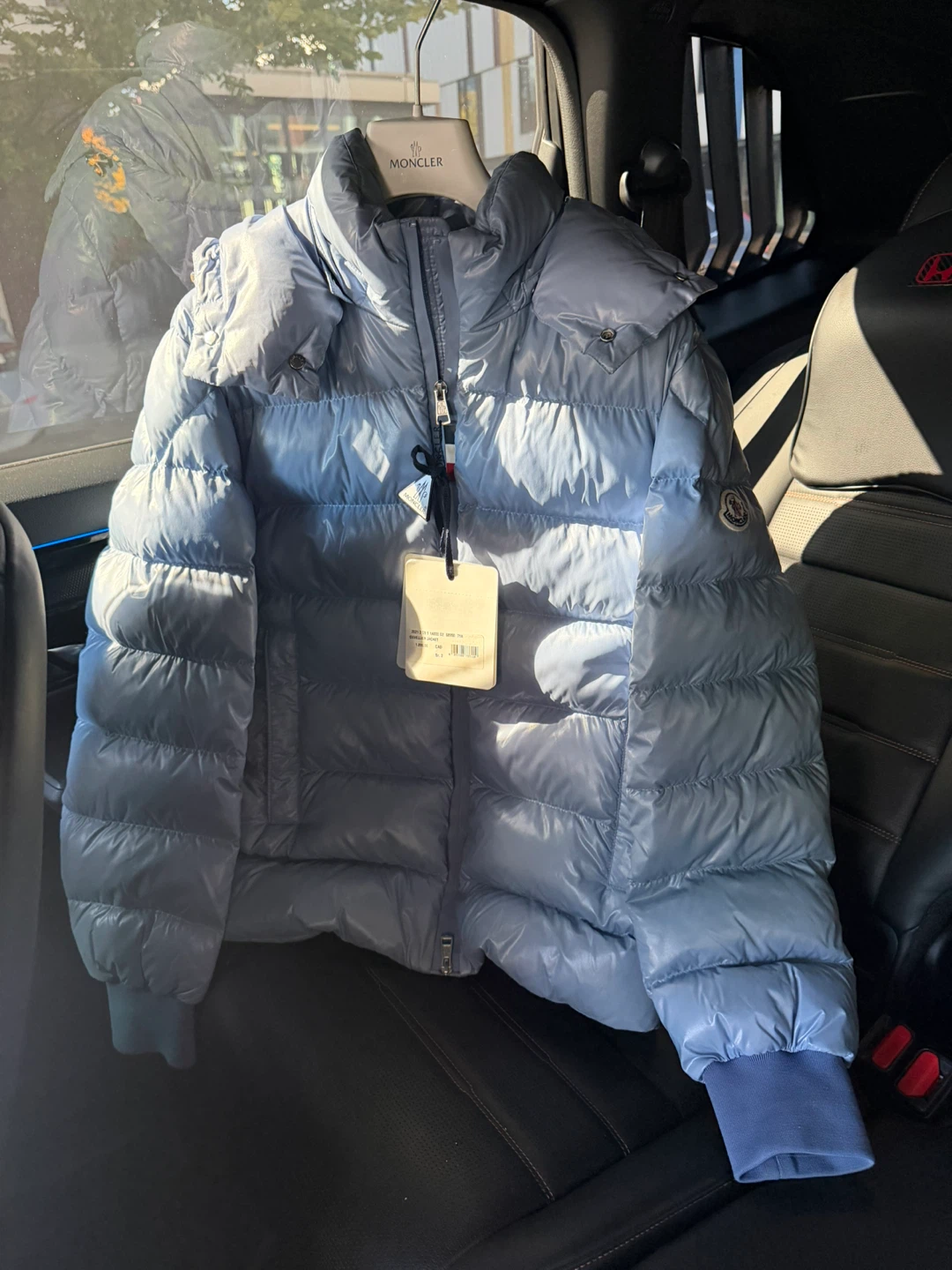 New Moncler Cuvellier Down Jacket size 1
