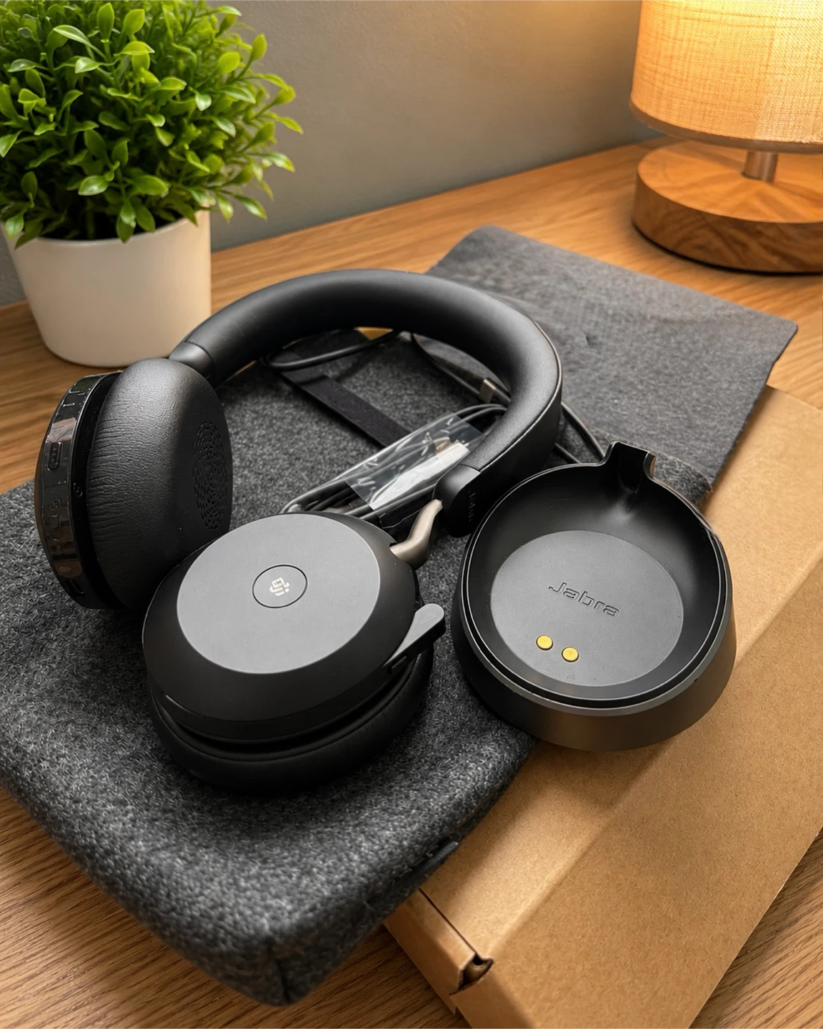 Jabra Evolve2 75 Wireless Headset – 2 Units + Warranty - photo 2