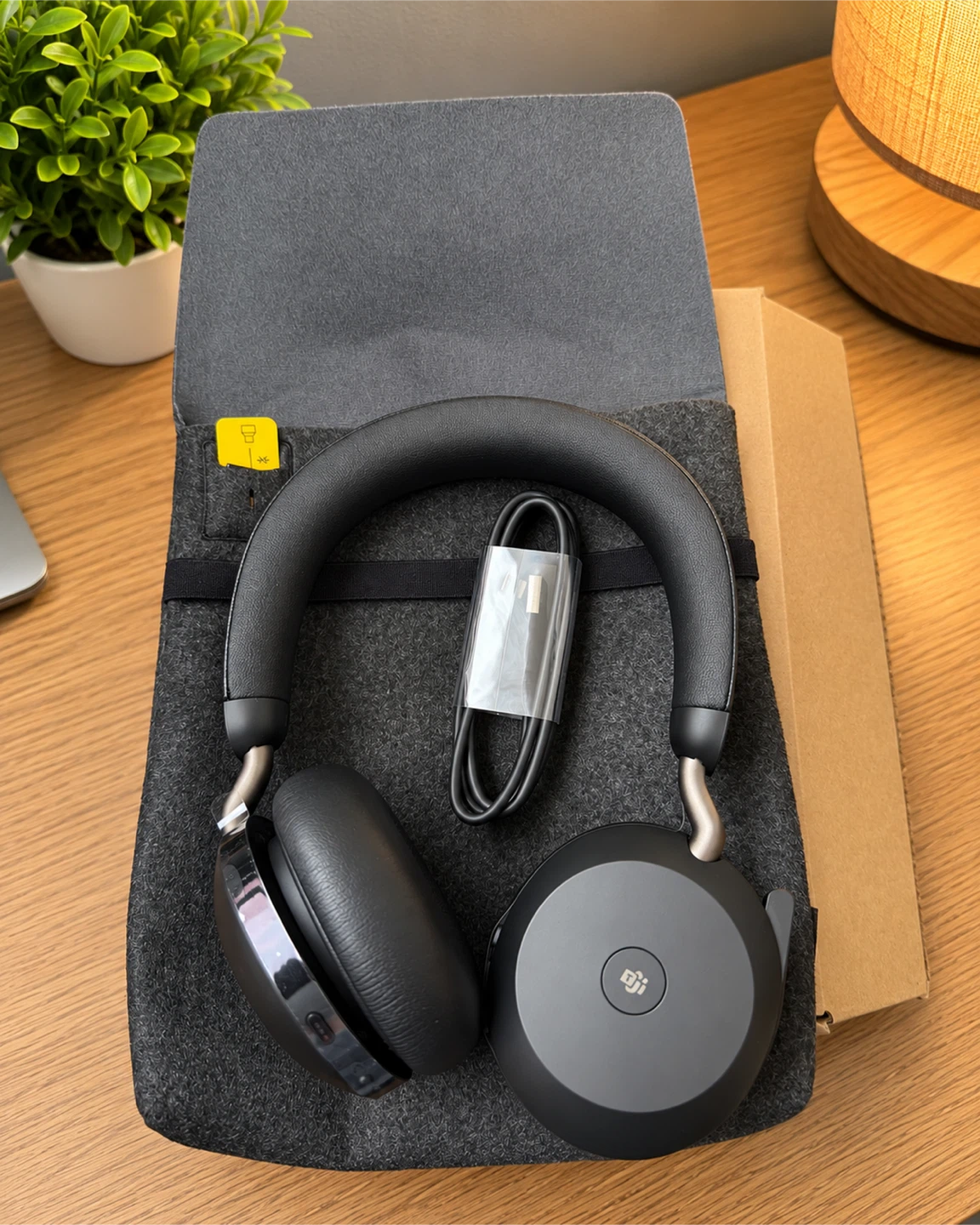 Jabra Evolve2 75 Wireless Headset – 2 Units + Warranty - photo 4