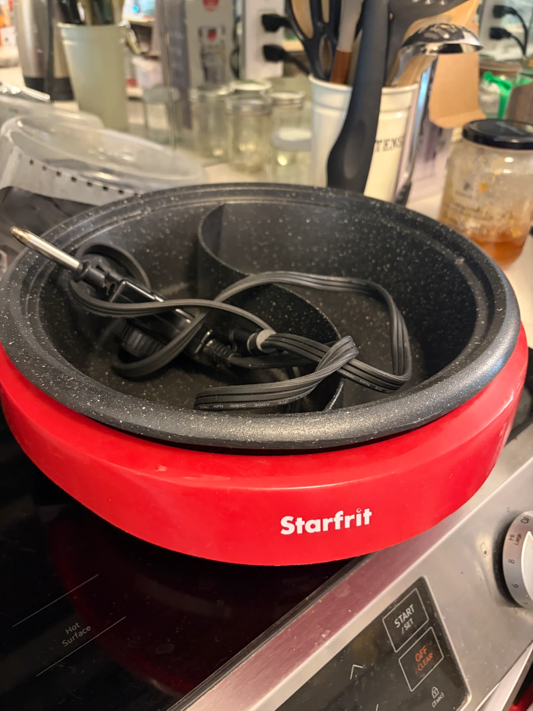 Starfrit Electric Fondue Pot for Hotpot