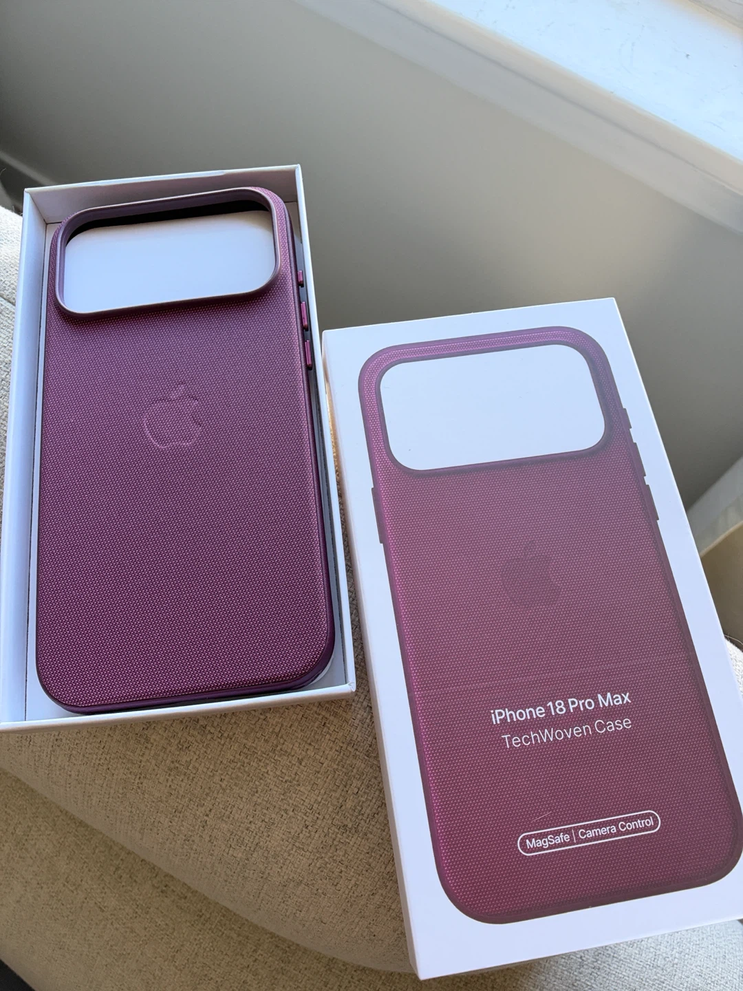 Apple iPhone 18 Pro Max TechWoven Case