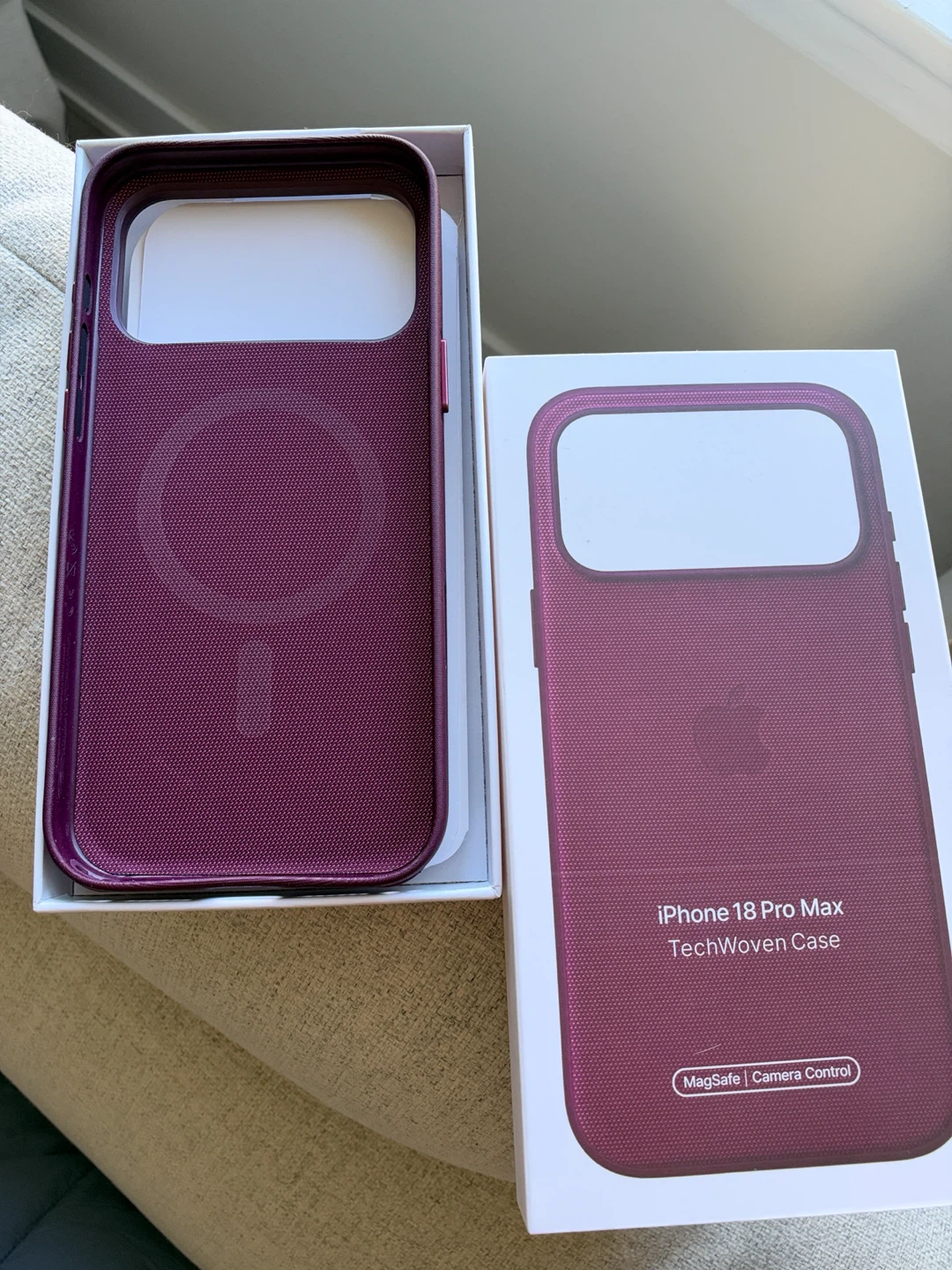 Apple iPhone 18 Pro Max TechWoven Case - photo 2
