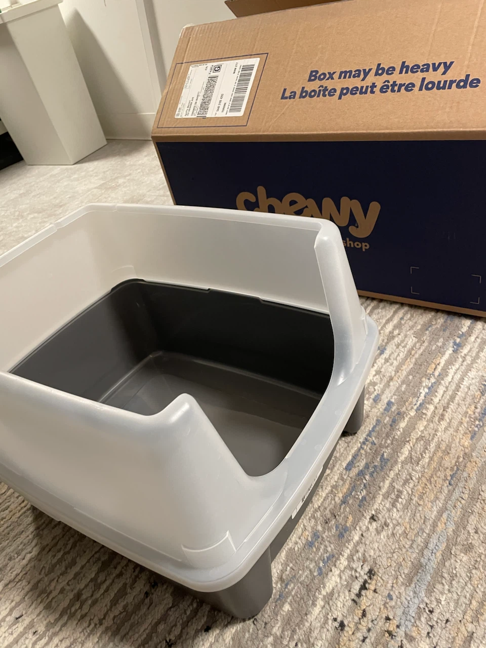 NEW Cat Litter Box