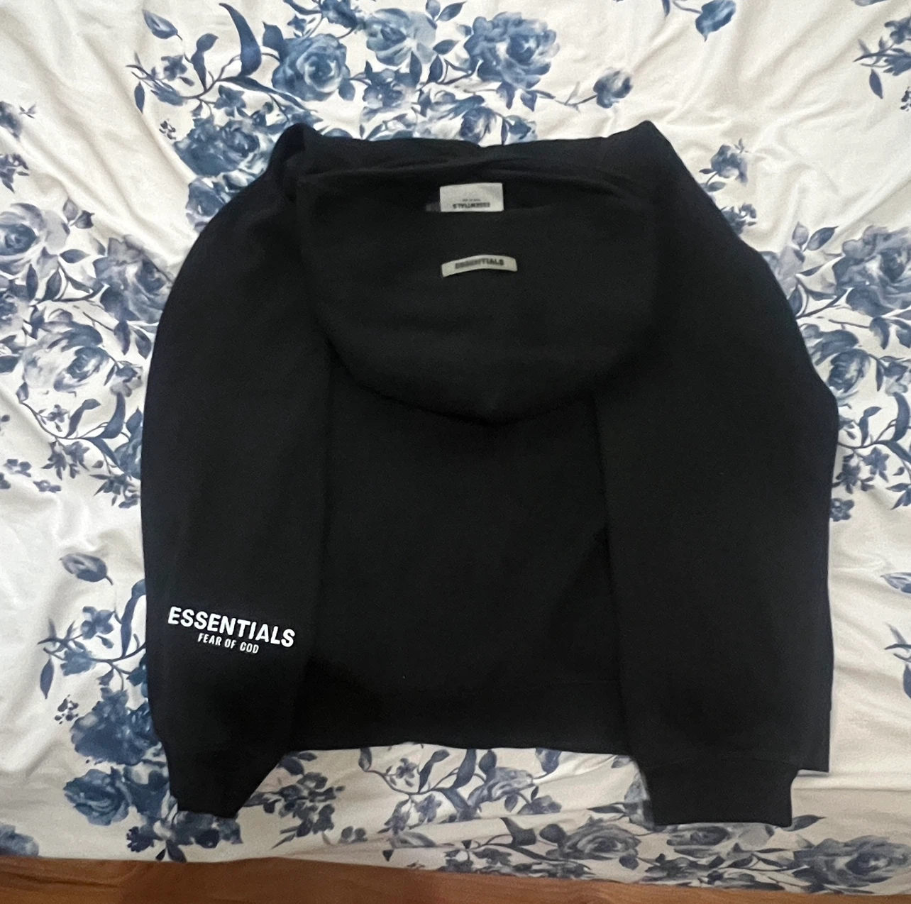 Fear of God Essentials Black Hoodie XL - photo 3