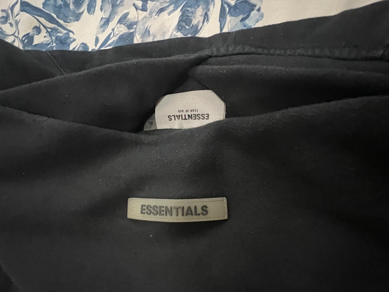 Fear of God Essentials Black Hoodie XL - photo 5