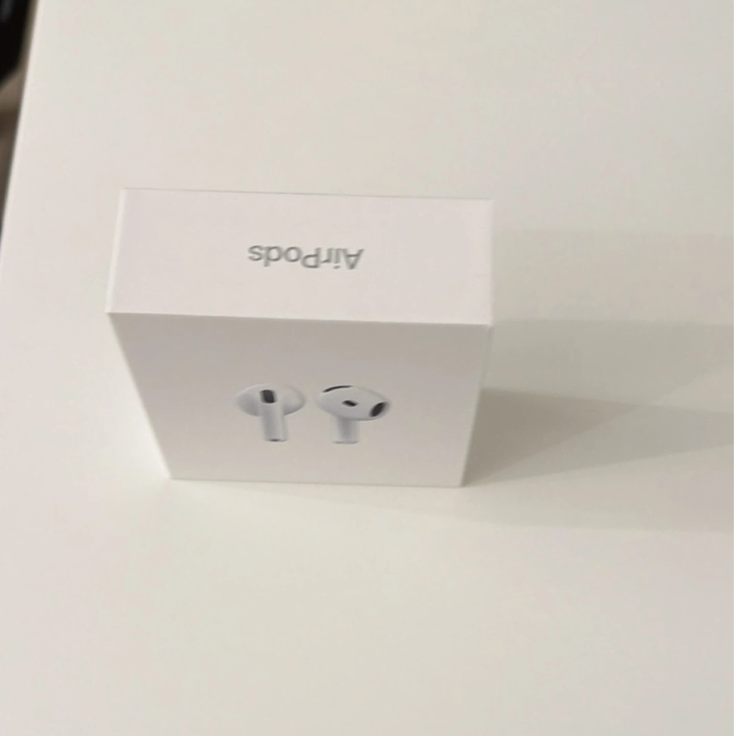 Apple AirPods 5 - photo 2
