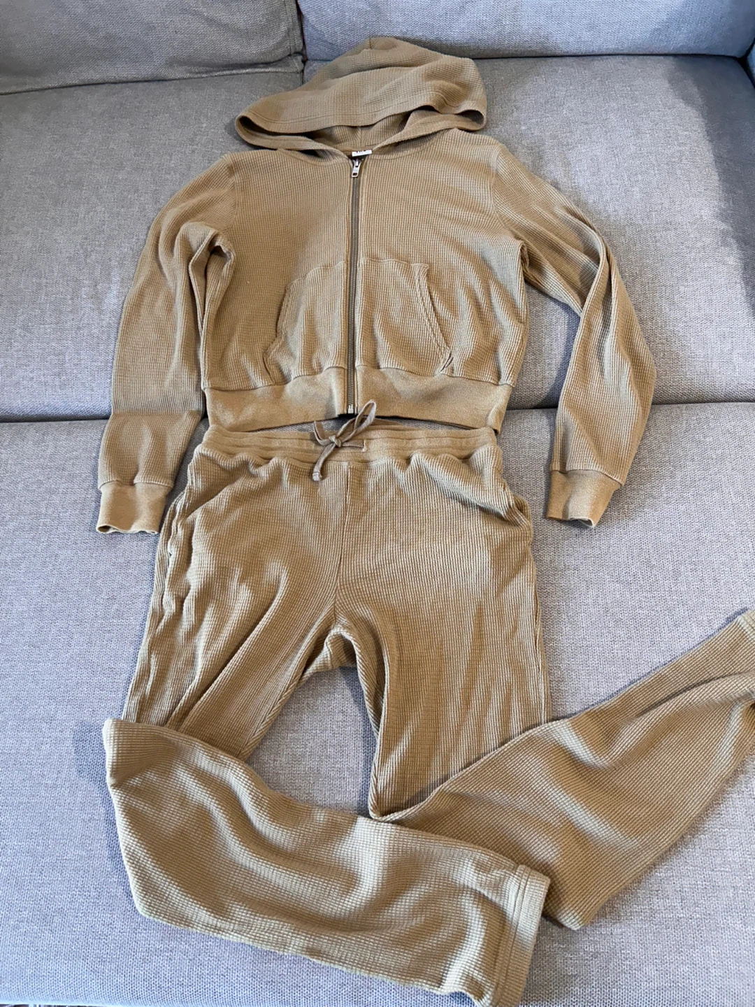 Aritzia waffle set size medium