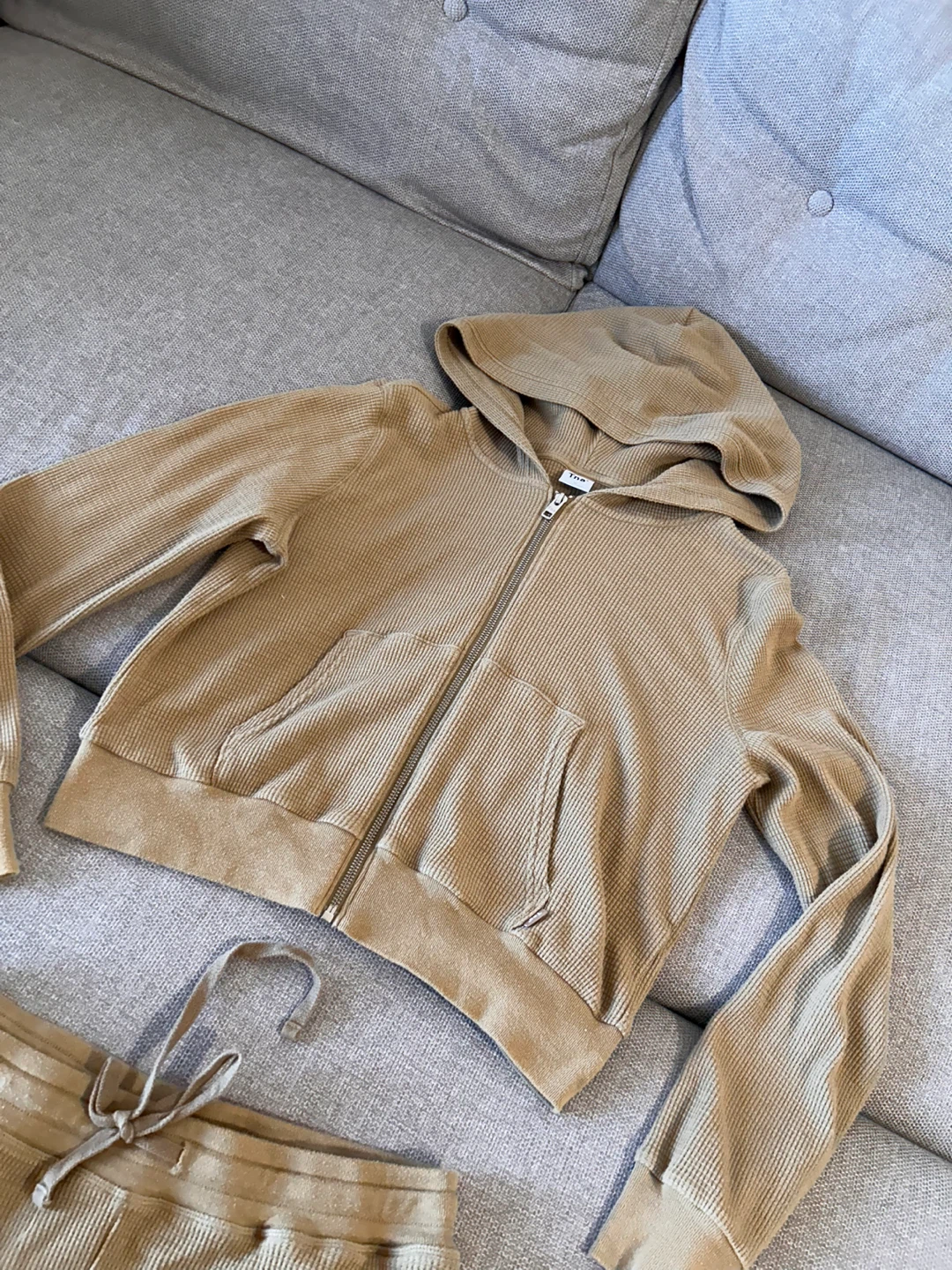 Aritzia waffle set size medium - photo 2