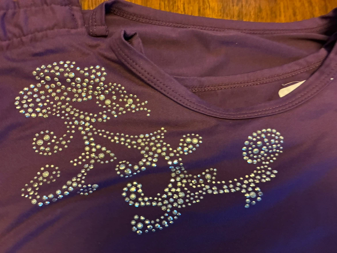 Silvert's Adaptive pretty Women's Top  Sz L Rhinestone Floral - photo 2