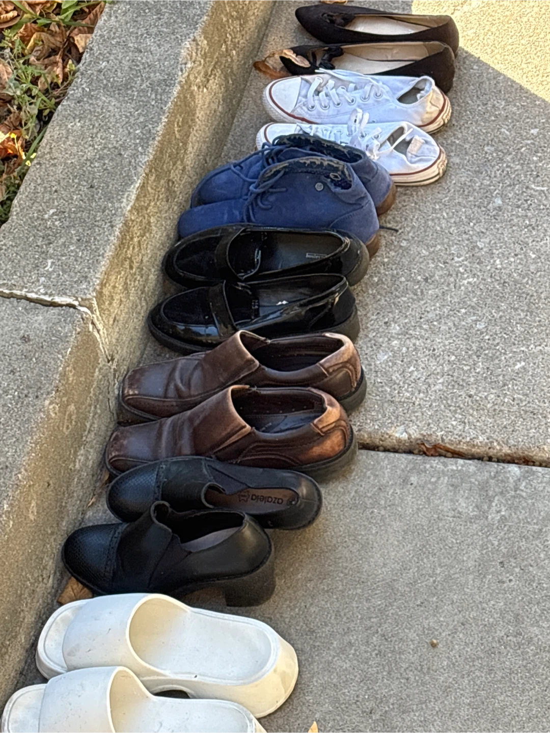 Free shoes - photo 2