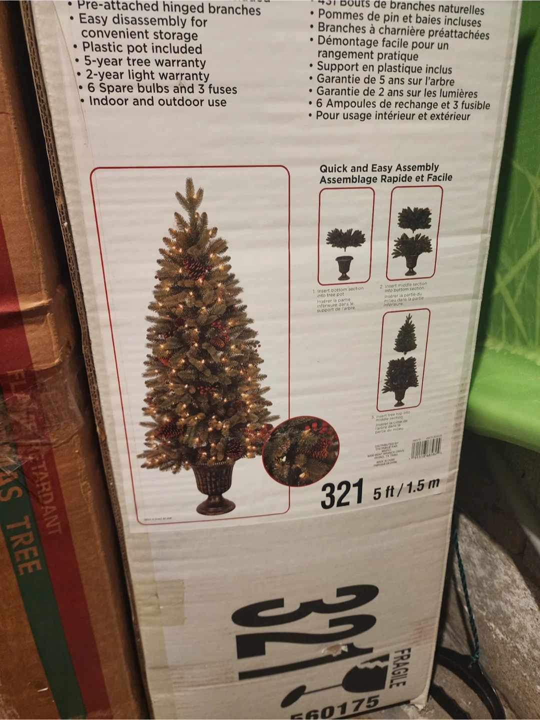 5ft Pre-Lit Artificial Christmas Tree - photo 2