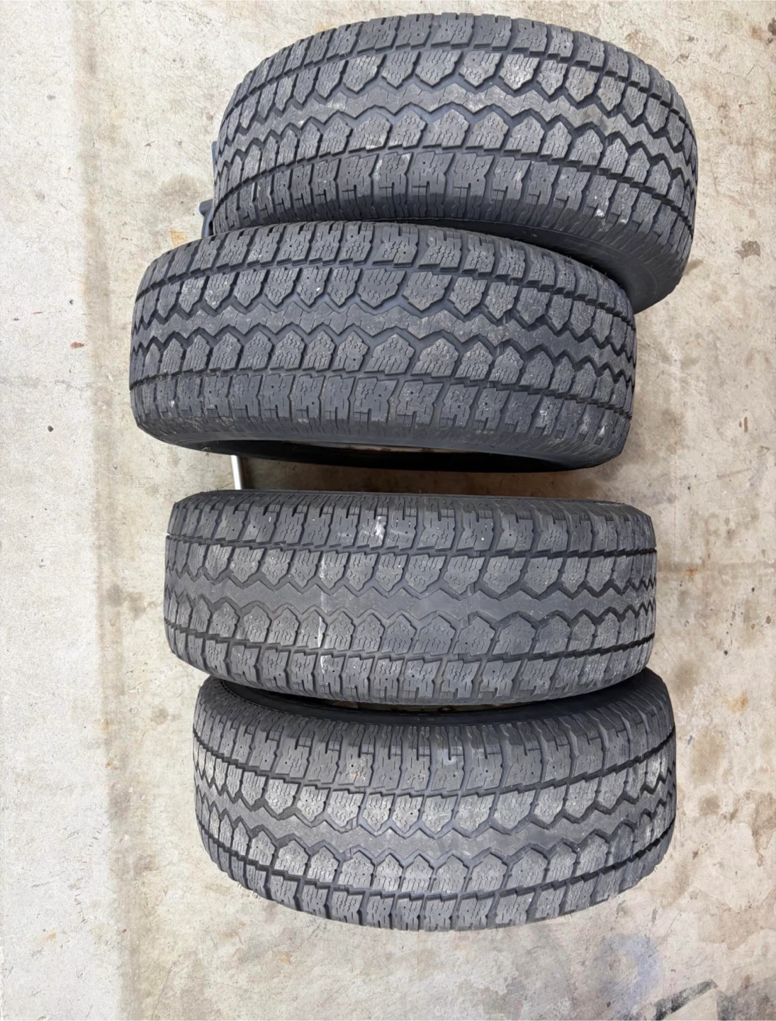 Winter tires on rims - photo 2