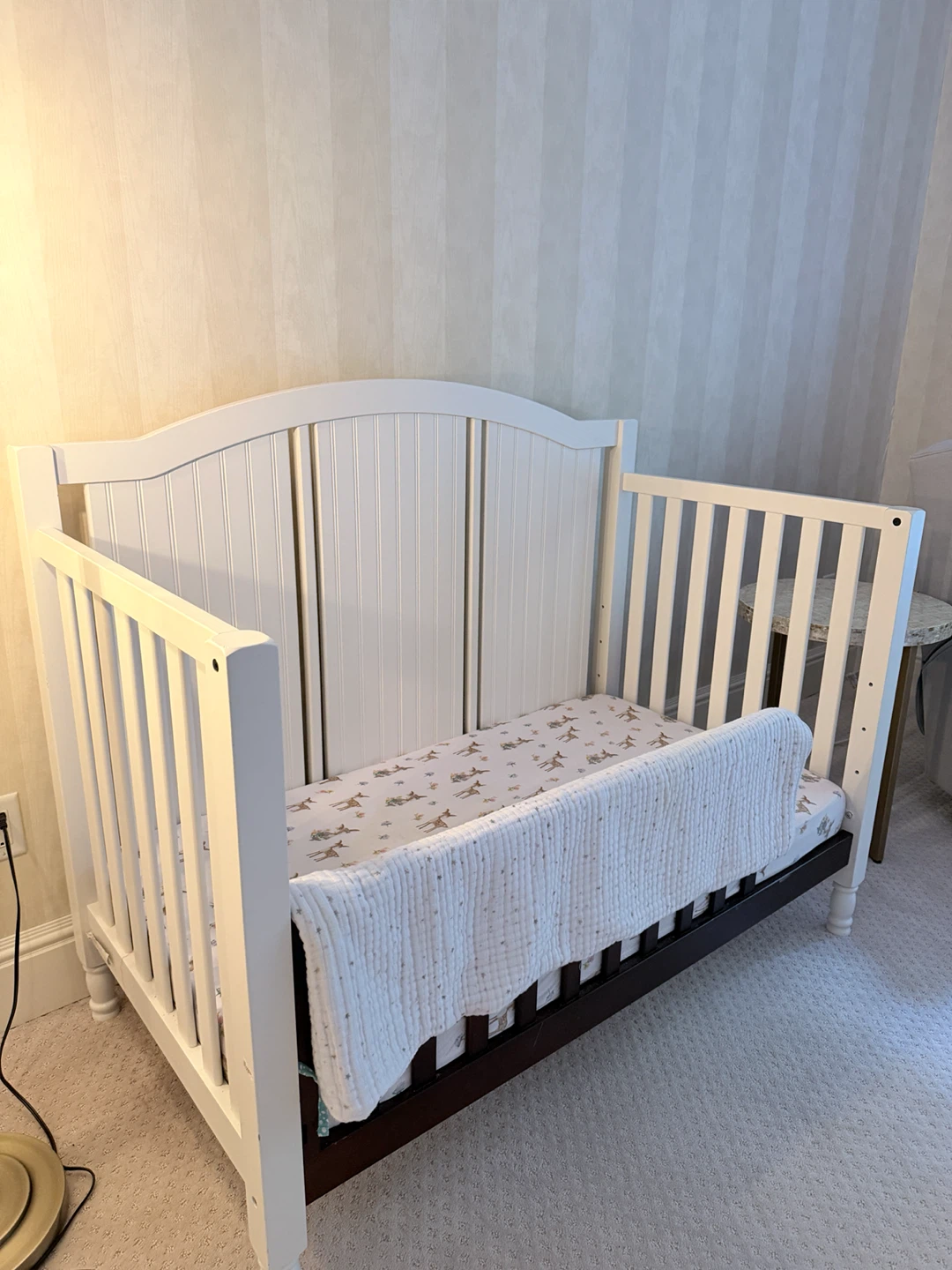 Pottery Barn 4-in-1 Convertible White Wooden Crib - photo 2