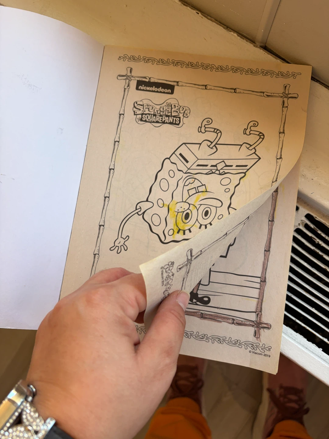 Crayola Coloring Set with SpongeBob Activity Book - photo 5