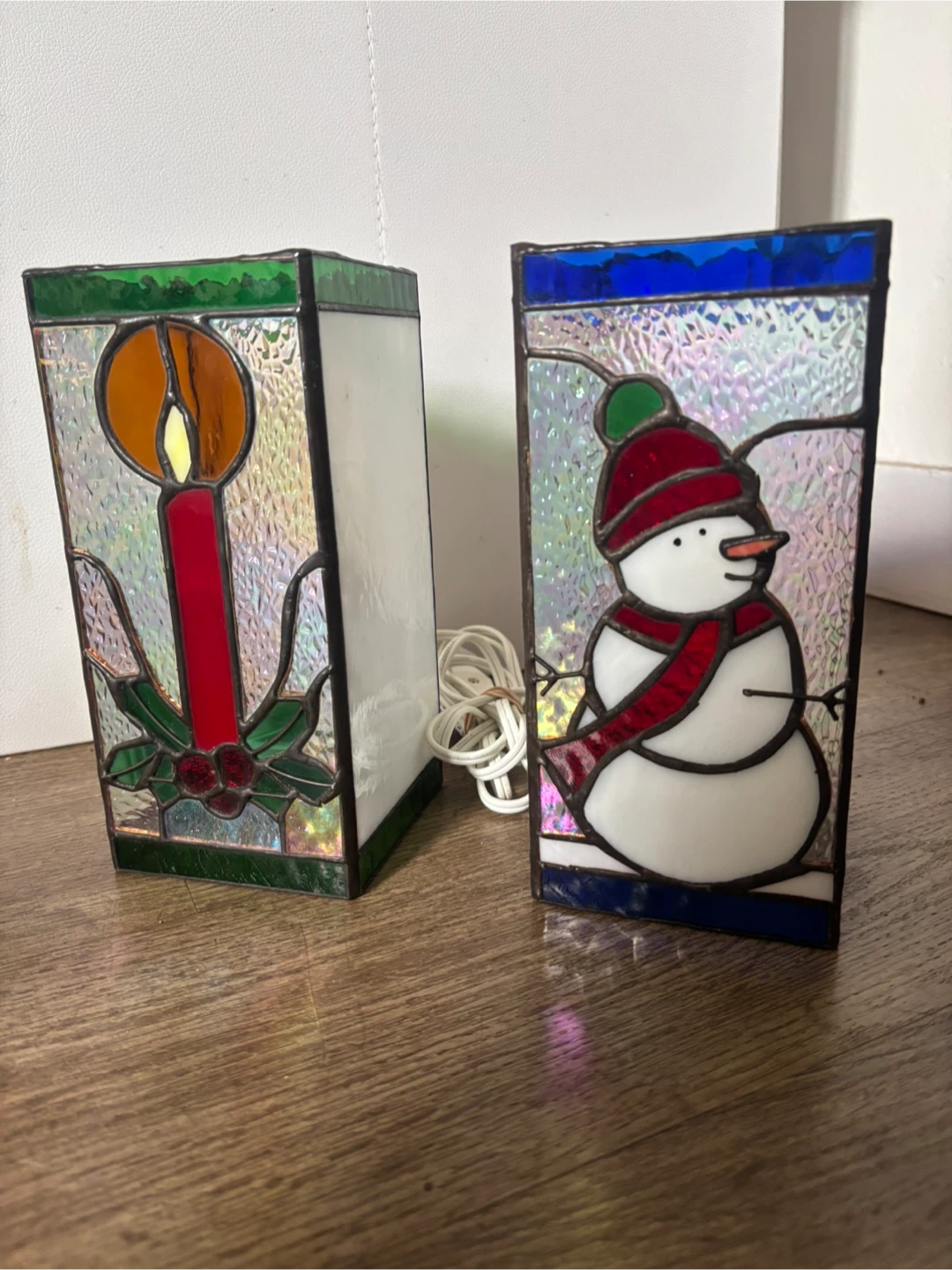 Set of Two Christmas Stained Glass Lamps - photo 3