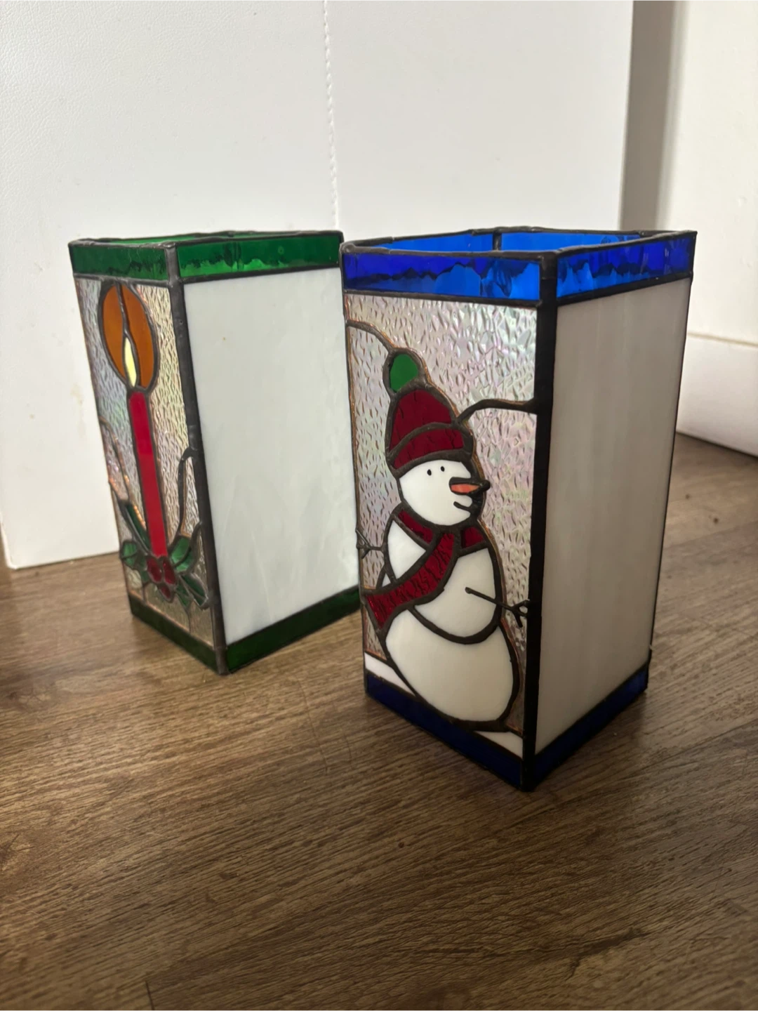 Set of Two Christmas Stained Glass Lamps - photo 4
