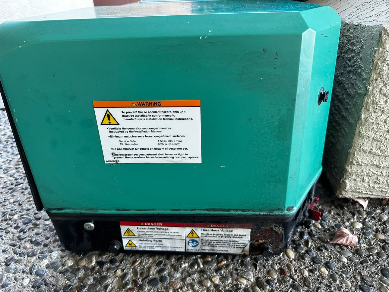 Cummins Onan Gas GenSet Portable Generator - photo 4