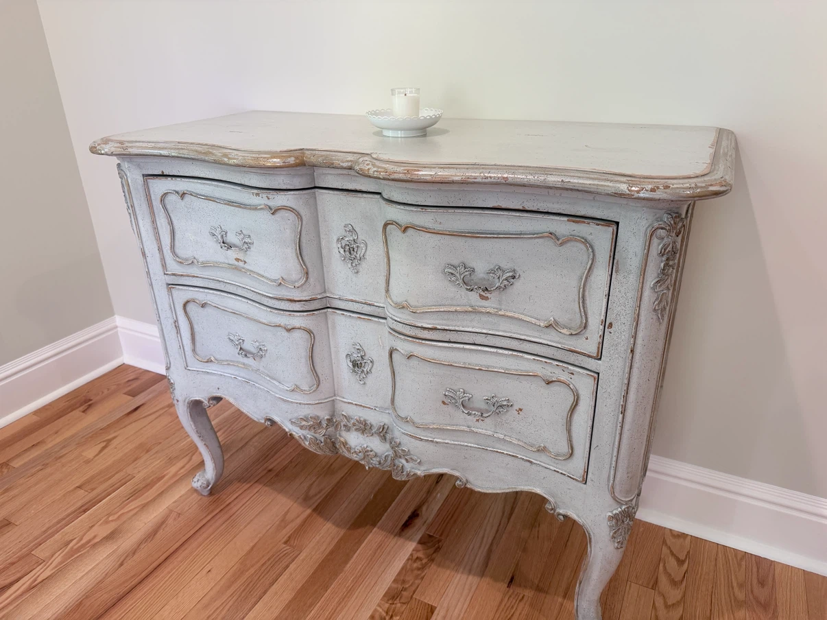 French Provincial Style Two-Drawer Chest - photo 3