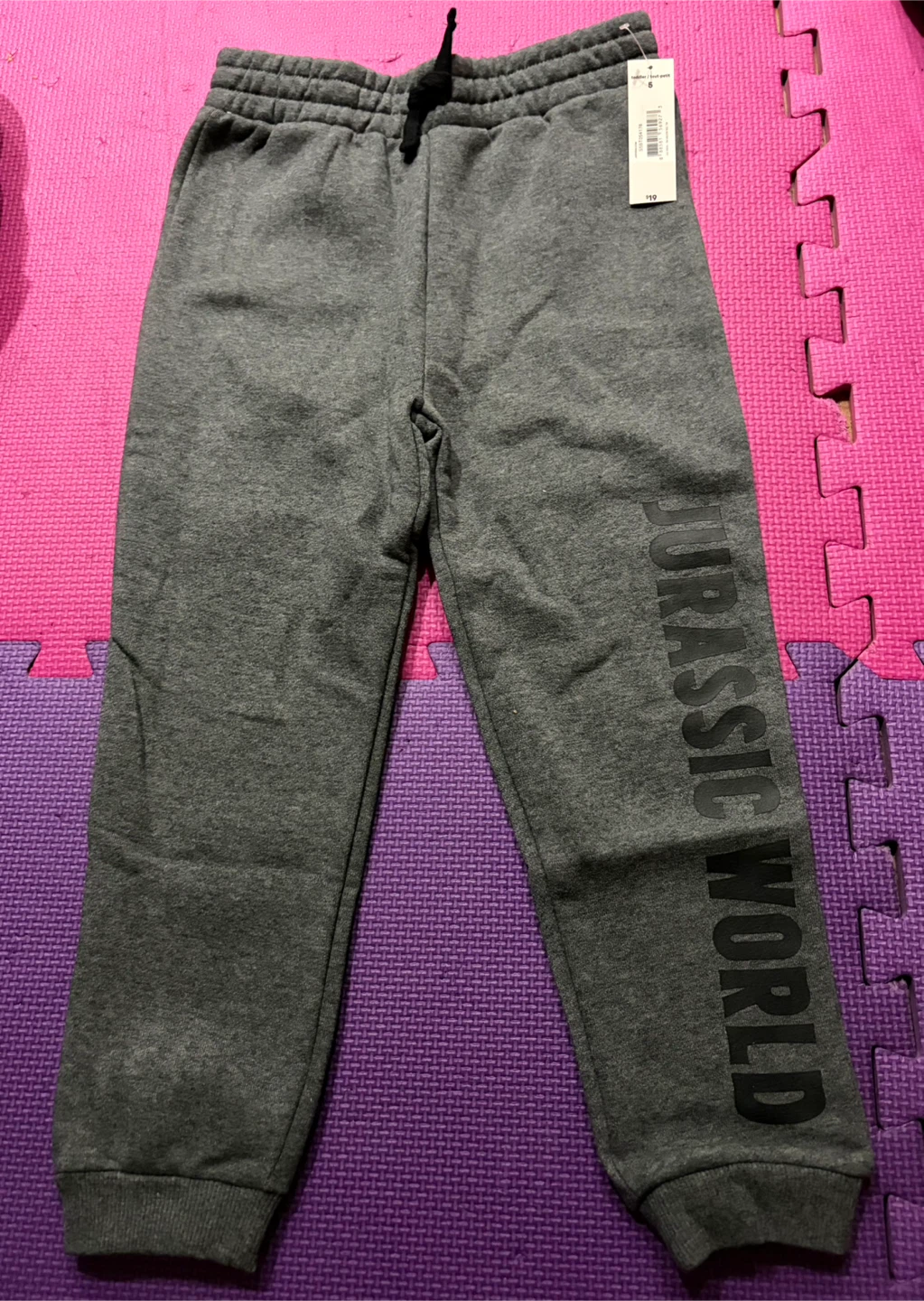 Jurassic World Toddler Outfit ~ Size 5 - photo 2