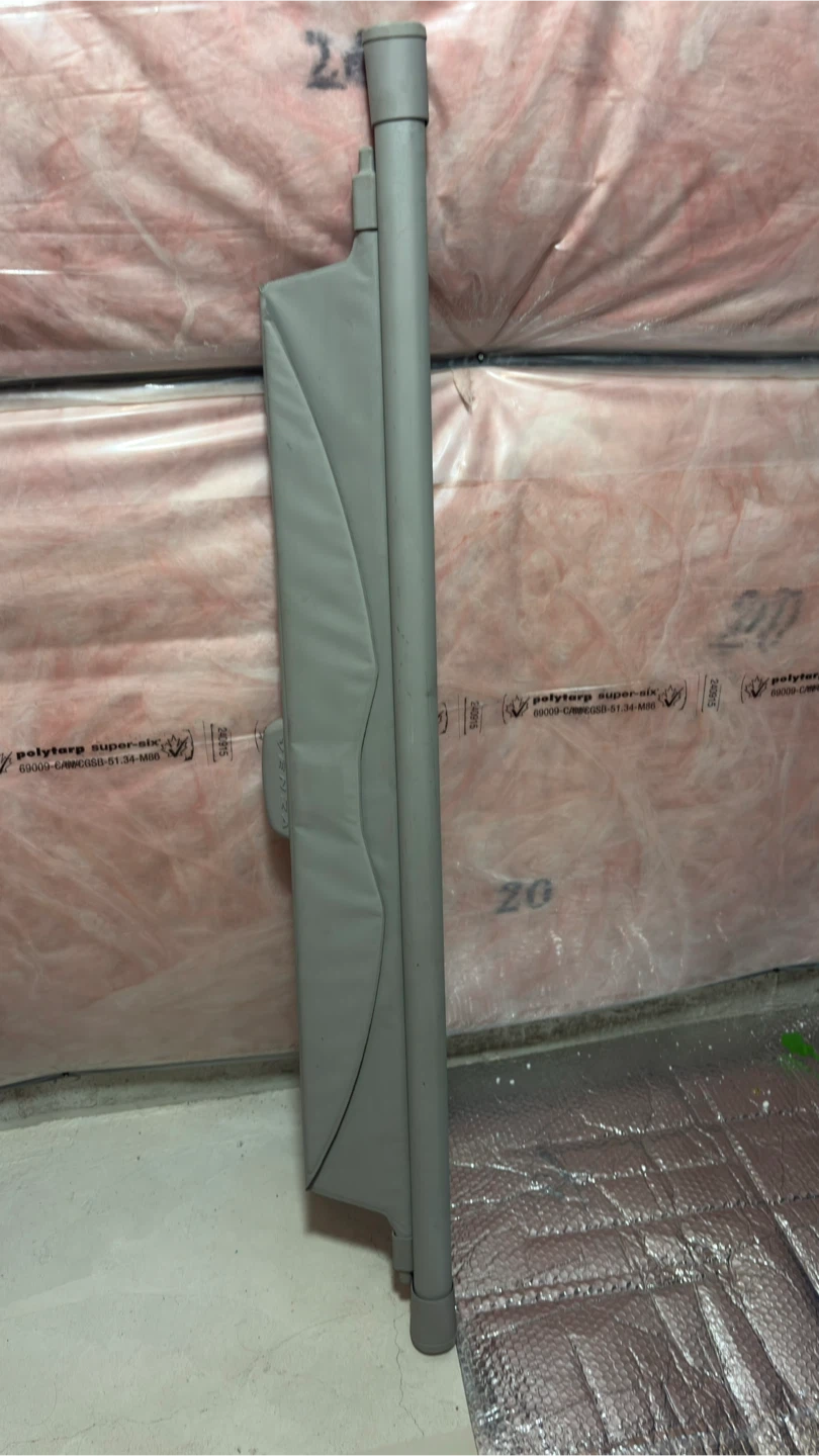 Toyota Venza Cargo Cover - photo 2