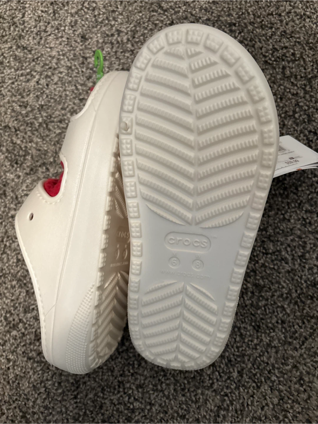 New Crocs Classic Cozzzy Holiday Sweater Sandals - photo 3