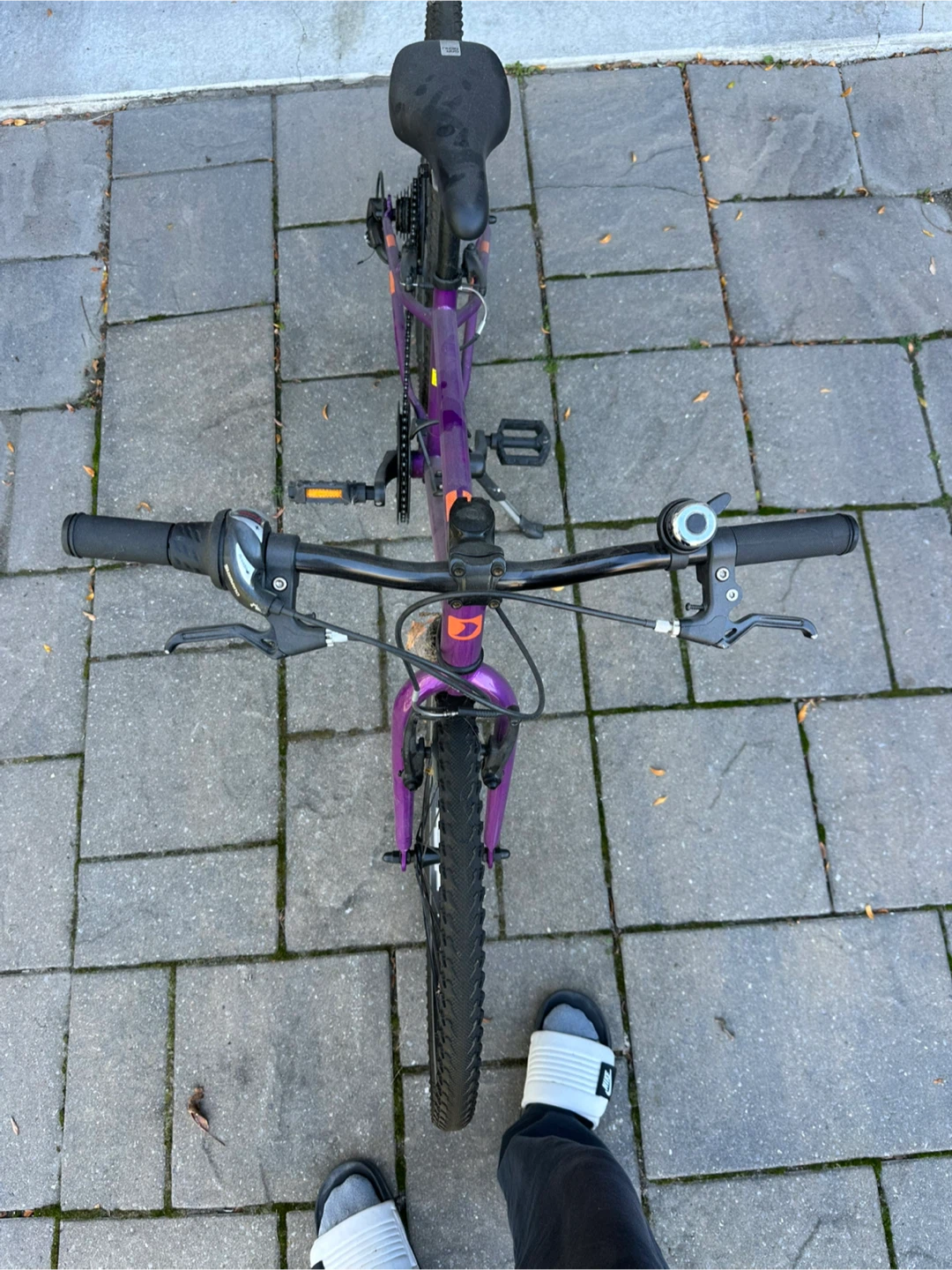Garneau 24-inch purple bicycle - photo 3
