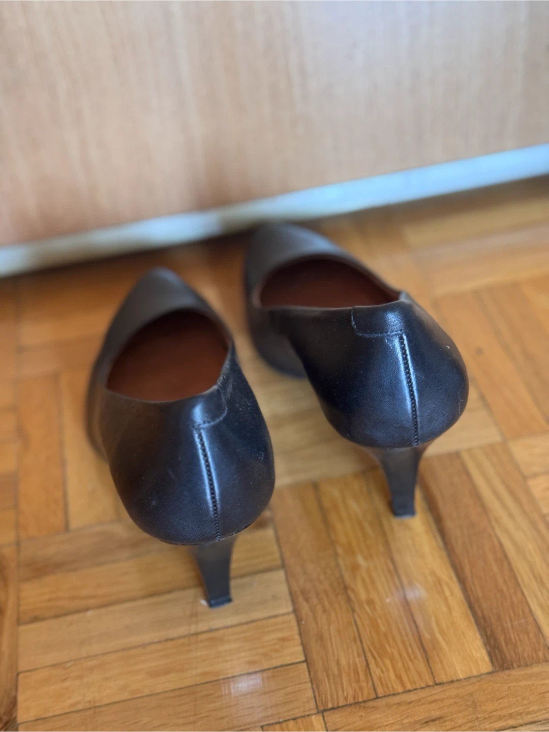 Flexi Black Leather Kitten Heels (W8) - photo 3