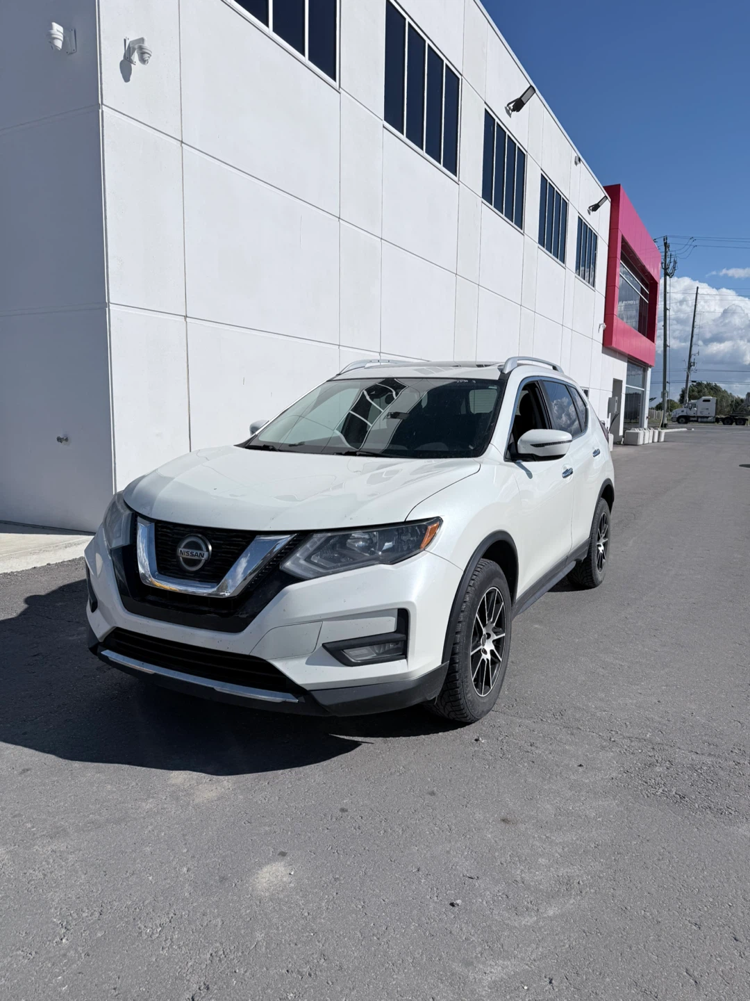 Nissan Rogue SV AWD - photo 2