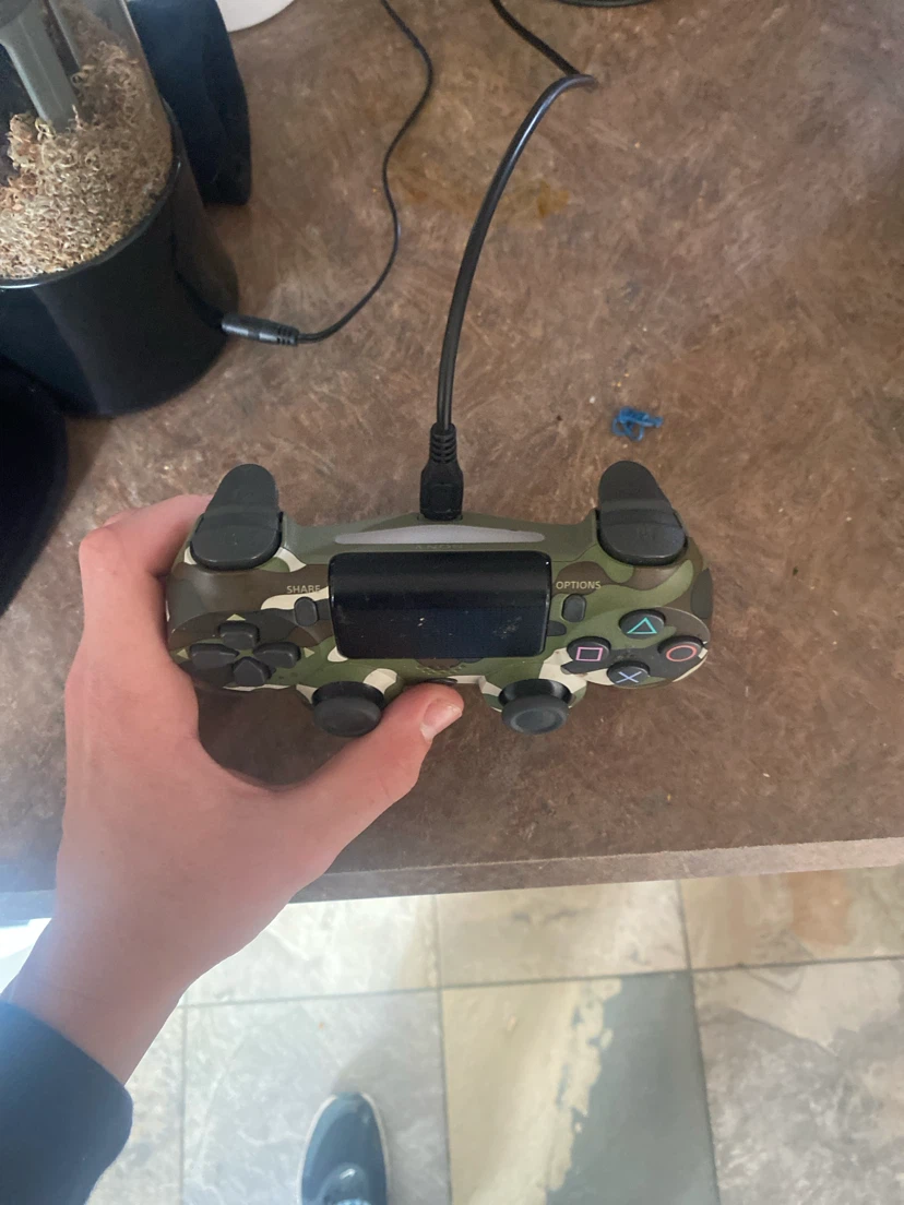 Sony DualShock 4 Wireless Controller Camouflage