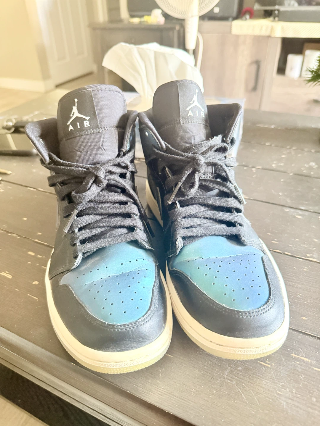 Air Jordan 1 Mid GS Black/Blue Tint - photo 2