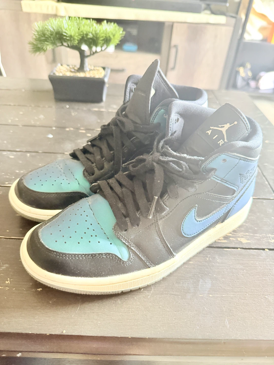 Air Jordan 1 Mid GS Black/Blue Tint - photo 3