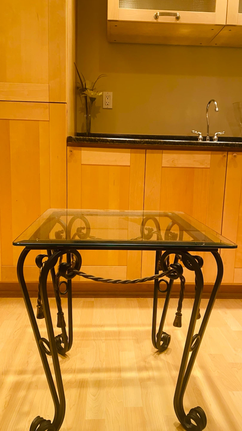 Coffee table and end table set - photo 5