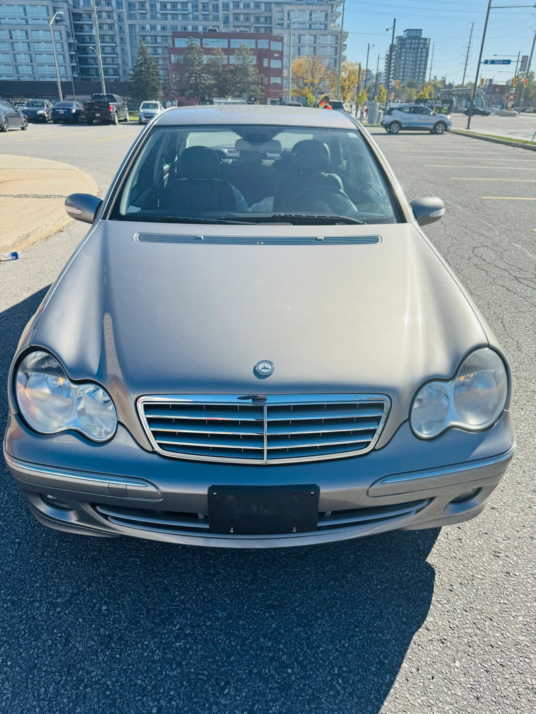 2007 Mercedes-Benz C230 Sedan ( LOW KM )