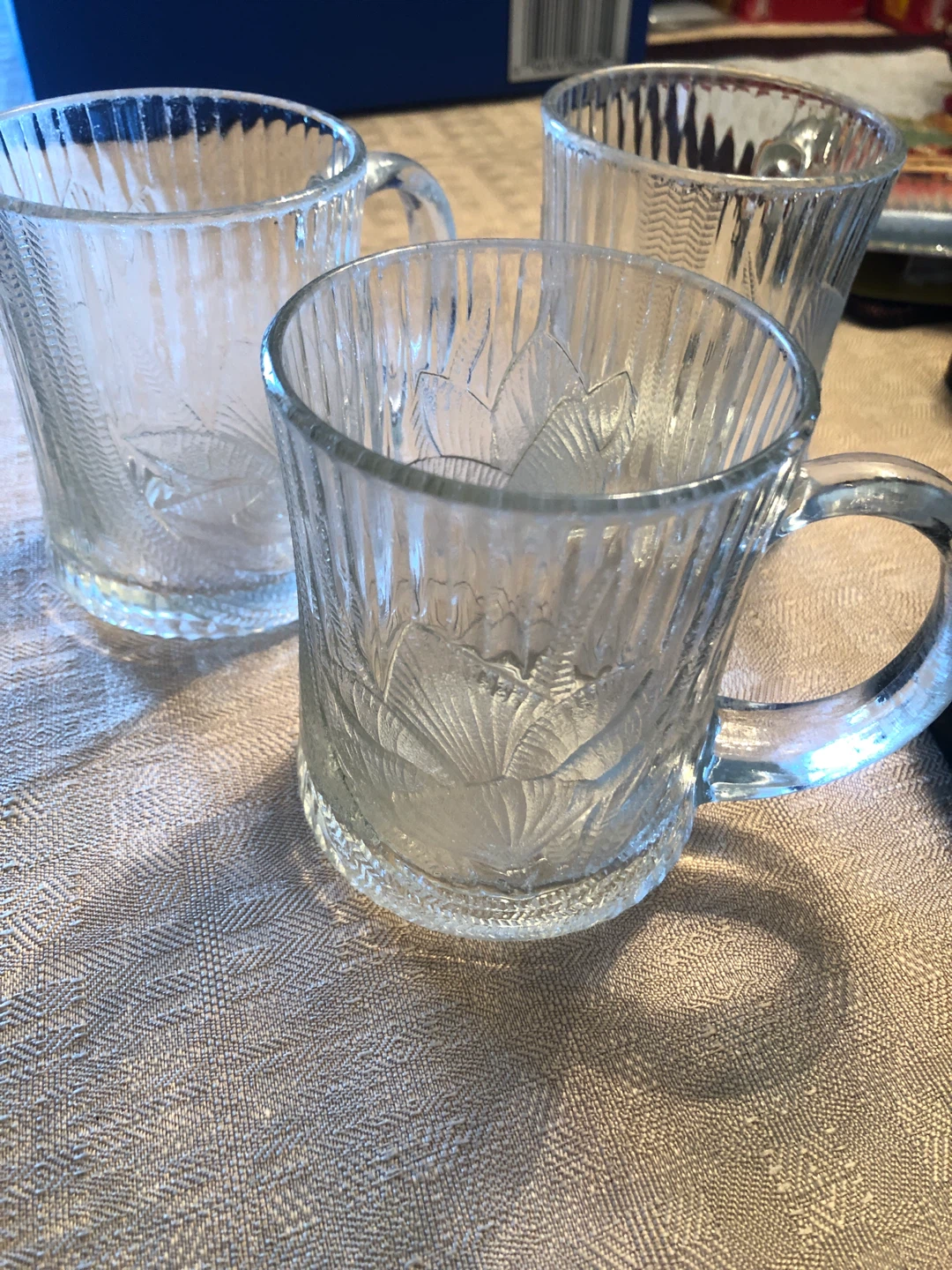 Set of 3 Clear Glass Mugs