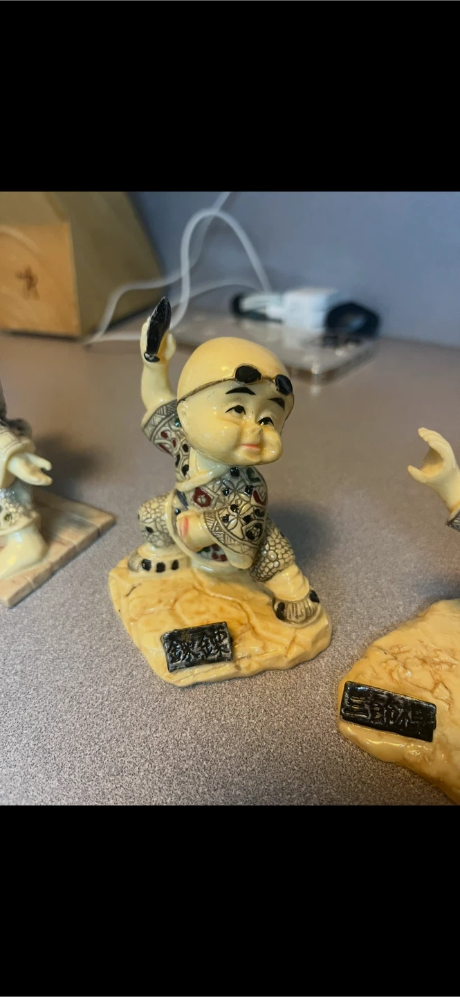 Set of 6 Vintage Kung Fu Monk Figurines - photo 3