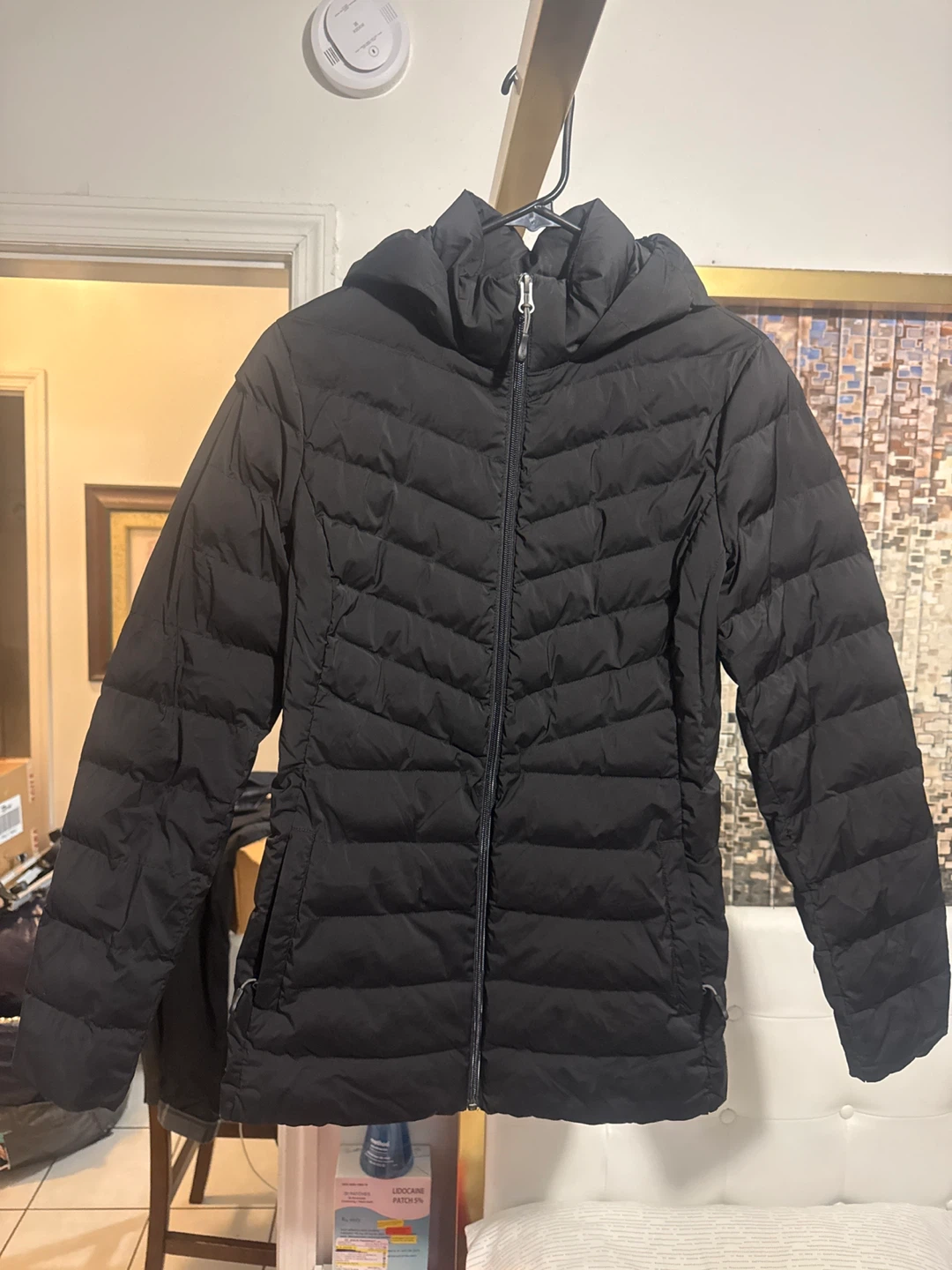 32 Degrees Black Hooded Puffer Jacket Size S