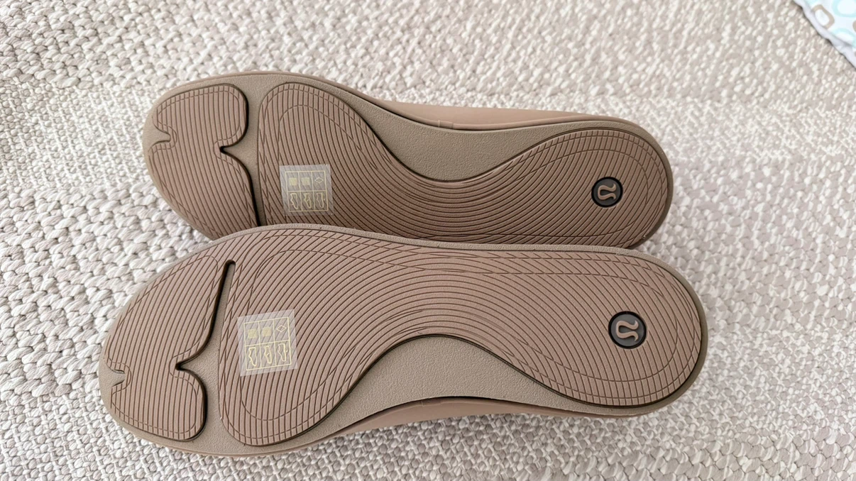 Lululemon Women's mule (Size 9) - photo 5