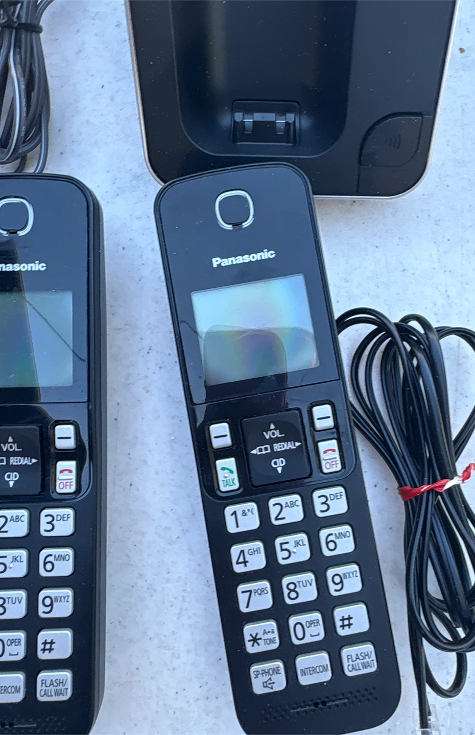 Panasonic Cordless Telephone System KX-TGC352 - photo 5