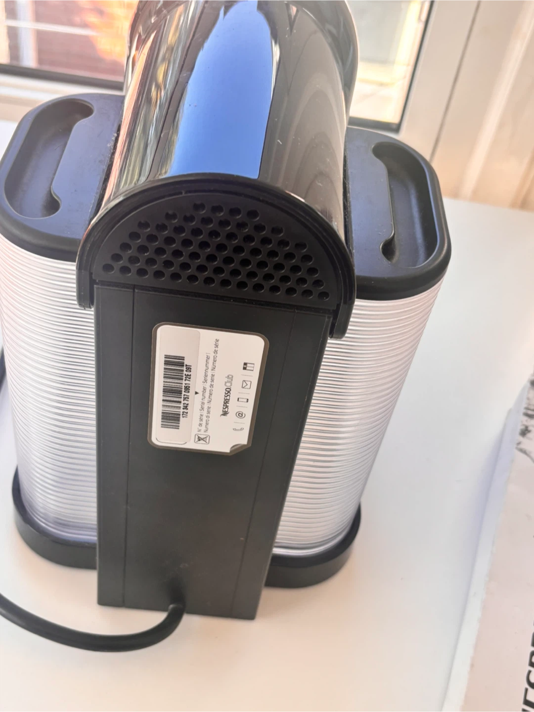 Nespresso Vertuo Coffee Machine - photo 2