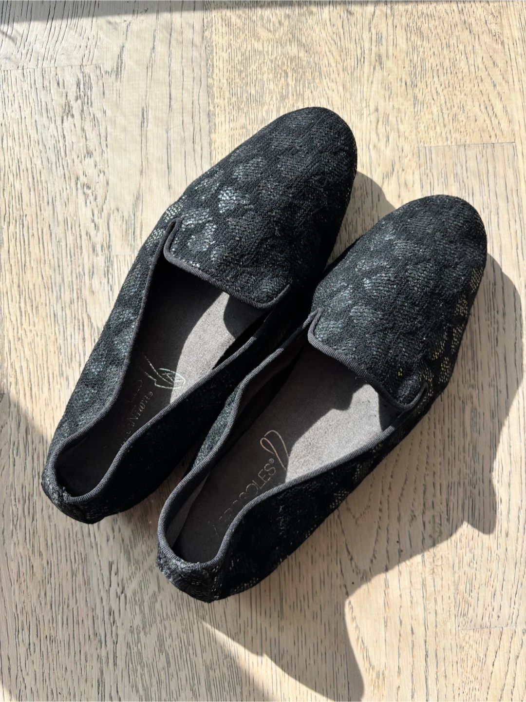 Aerosoles Black Slip-On Flats
