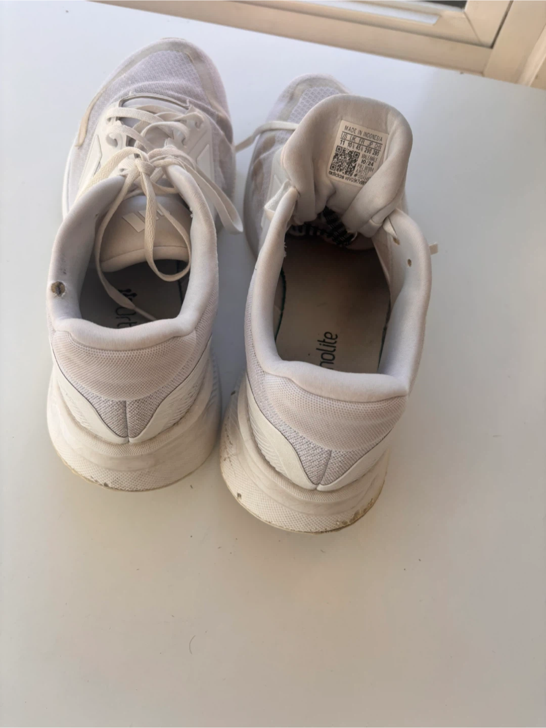 Adidas White Running Shoes Size 11 - photo 3