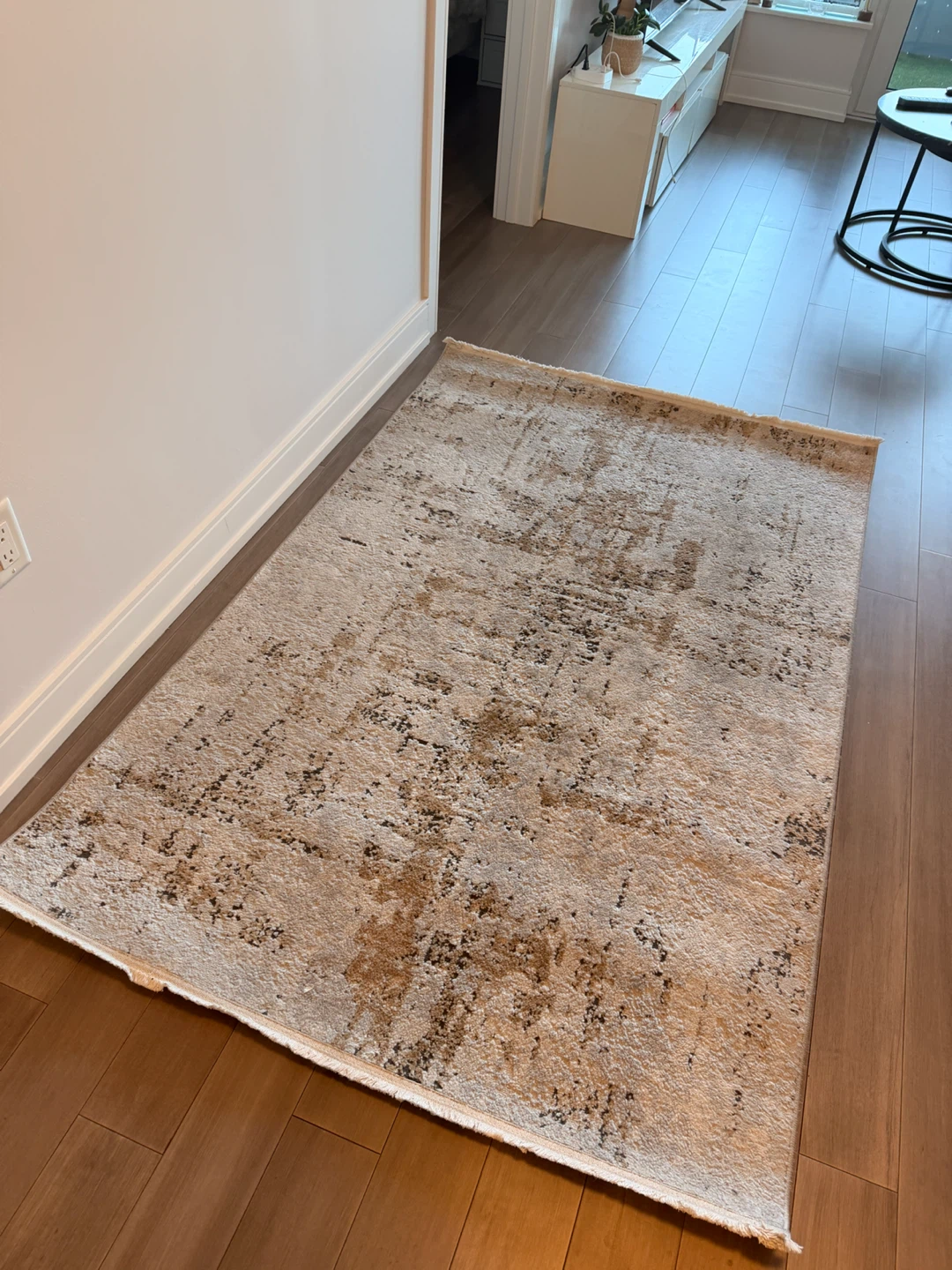 Abstract Area Rug, Grey and Gold (4 by 6) - photo 5