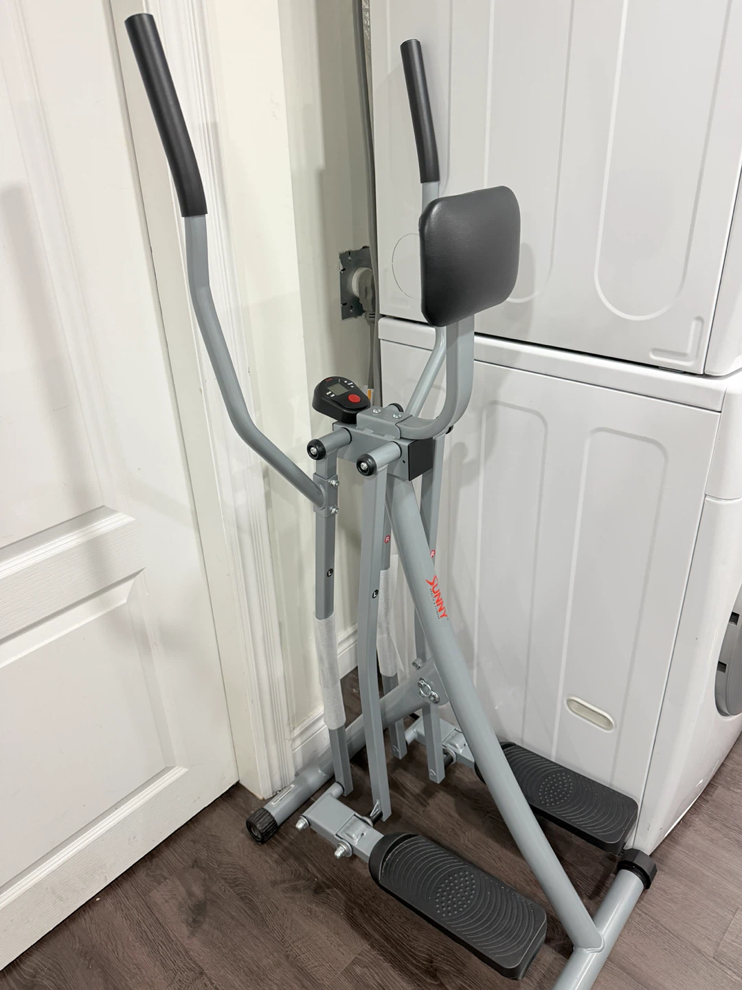 Sunny Health & Fitness Air Walker Trainer - photo 3